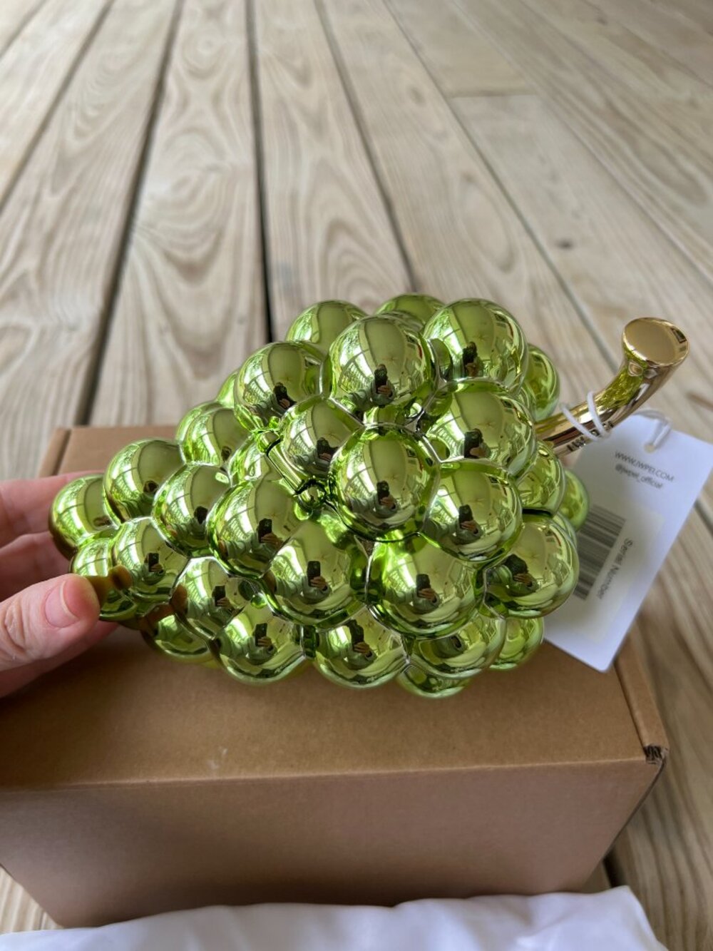 JW PEI Women's Eleanor Grapes Clutch NWT immaculate - unique clutch - winery - Picture 6 of 11